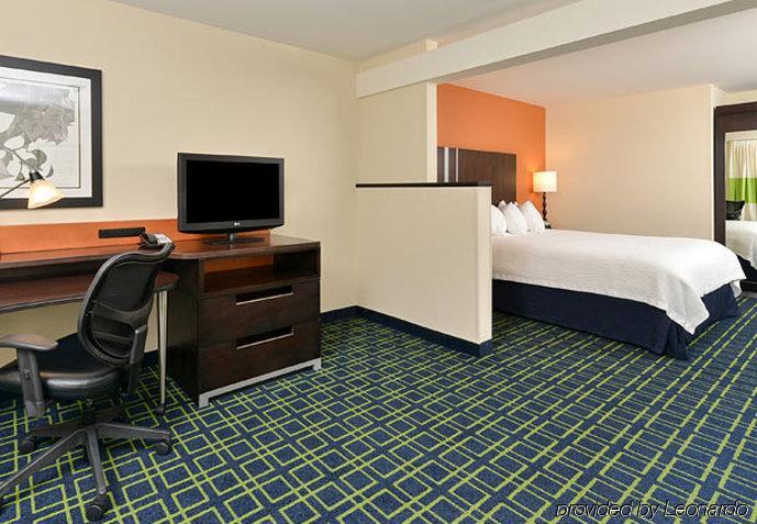 Fairfield Inn & Suites By Marriott Сидар-Рапидс Экстерьер фото